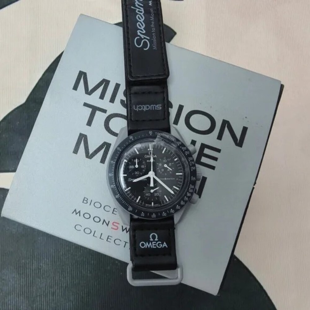 Swatch x Omega MoonSwatch Mission to Moon Watch